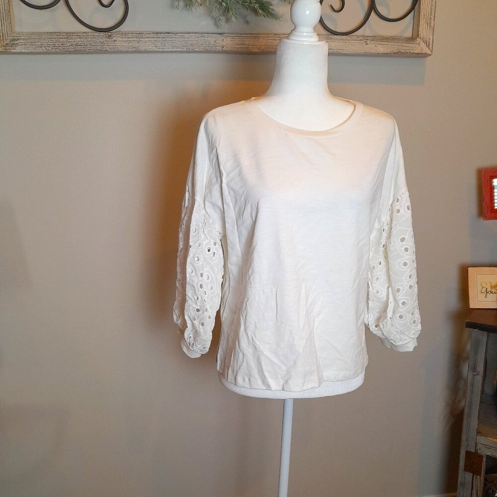 NWT White Puff Lace Sleeve Tee-Top #Summer #Cruise #Beach